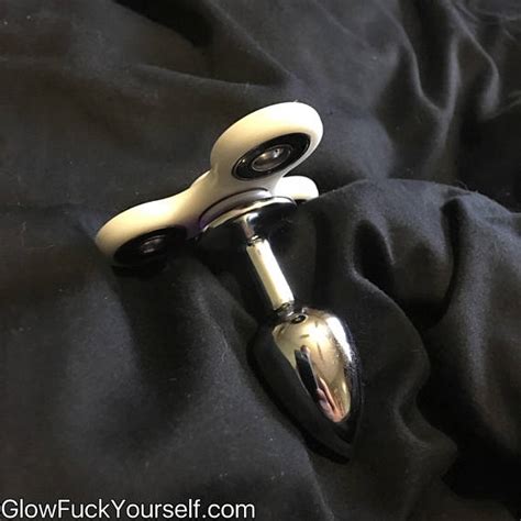 fidget spinner buttplug|Fidget Spinner Butt Plugs Are Here for Some Twisted .